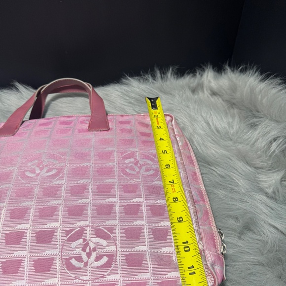 Chanel Travel Line Pink Tote Bag - Picture 9 of 10